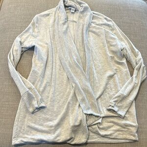 Athleta M Pranayama Restore Wrap Grey Heather